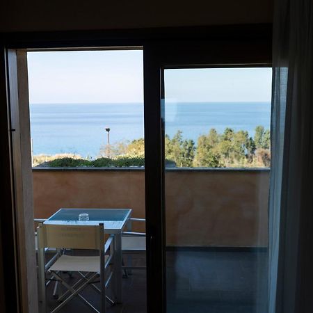 Unico Cannamele Escape Tropea By Life Resorts Parghelia Exterior photo